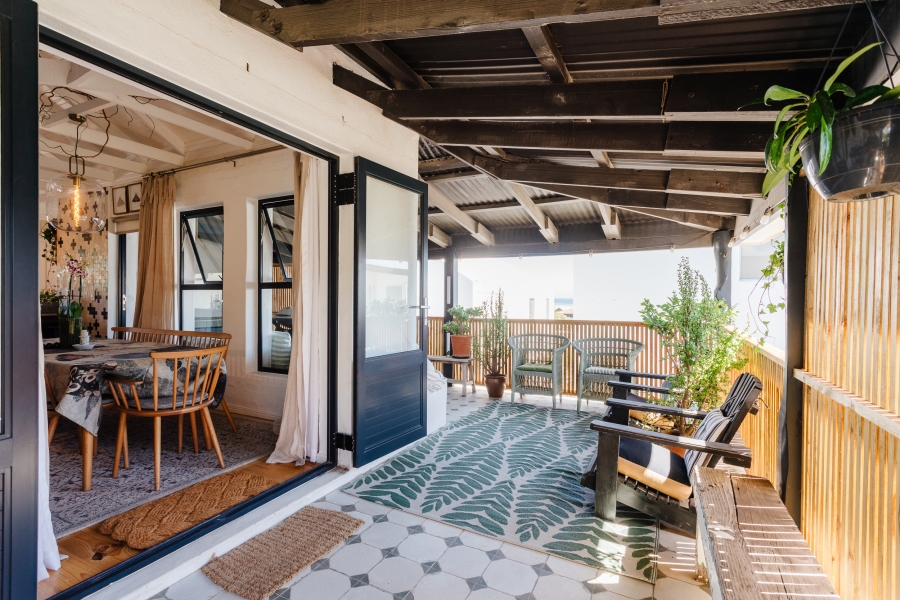 4 Bedroom Property for Sale in Kommetjie Western Cape